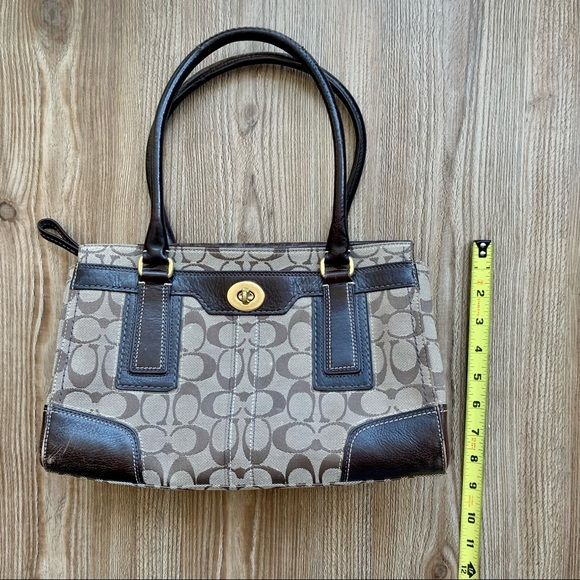 Vintage Coach Hand Bag - Picture 10 of 10